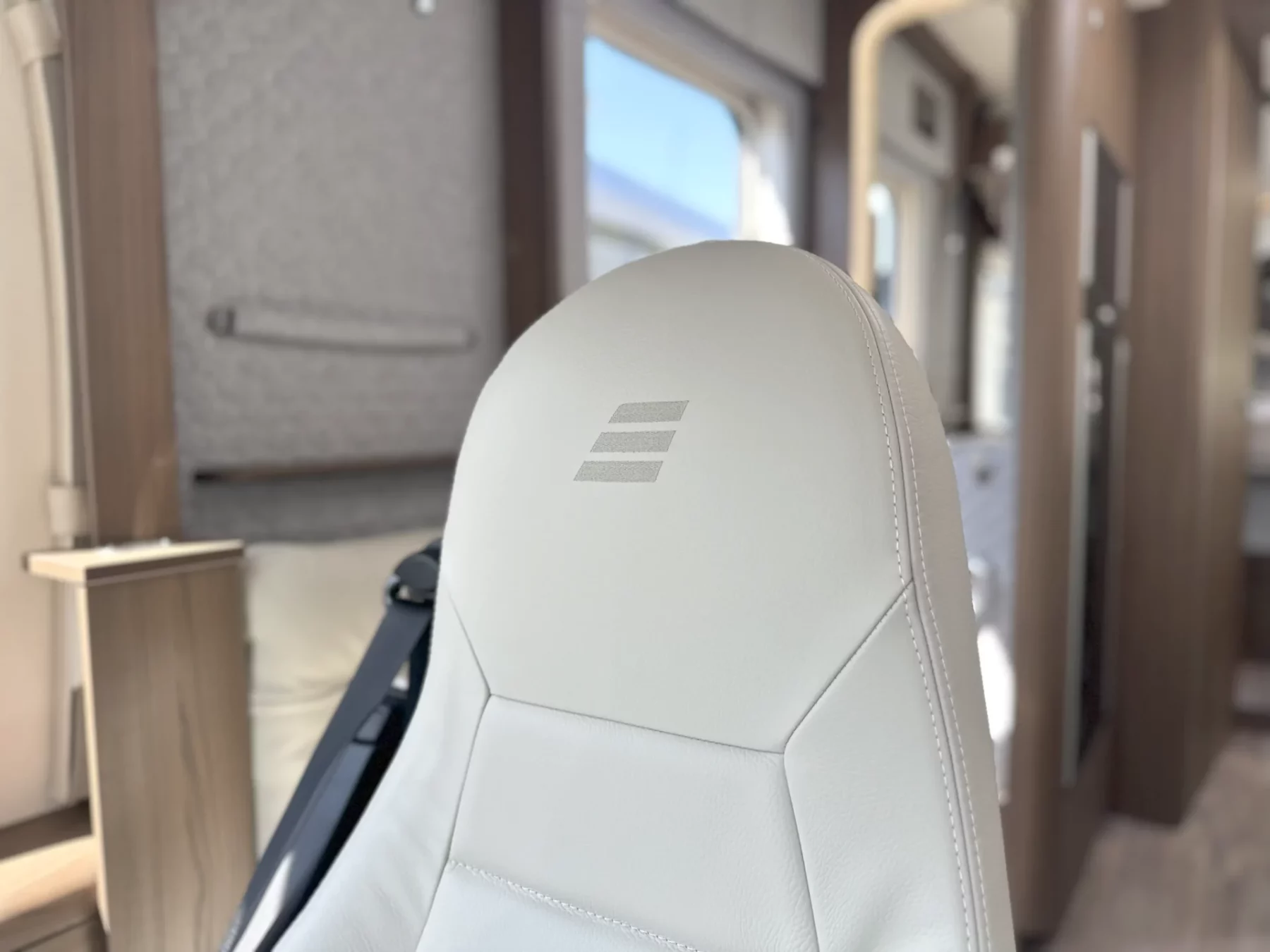 Hymer B-ML I 790 Drivers Seat