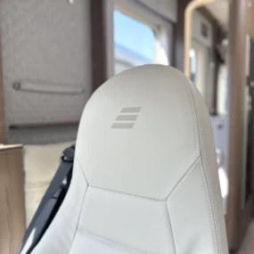 Hymer B-ML I 790 Drivers Seat
