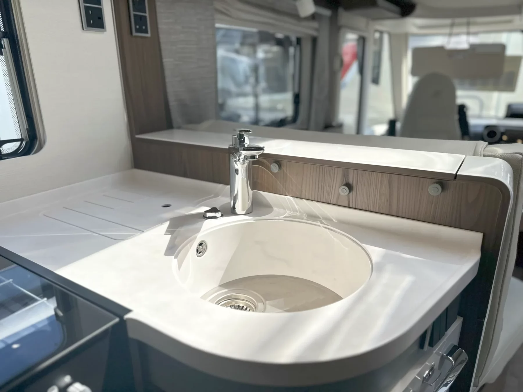 Hymer B-ML I 790 Kitchen Sink
