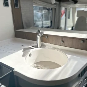 Hymer B-ML I 790 Kitchen Sink