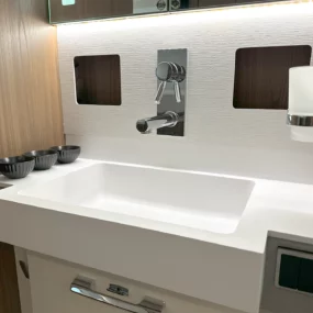 Hymer B-ML I 880 Motorhome Bathroom Sink