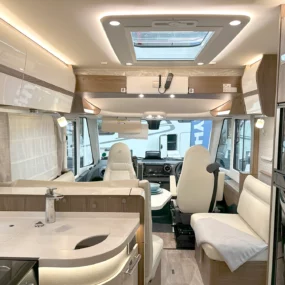 Hymer B-ML I 880 Motorhome Interior