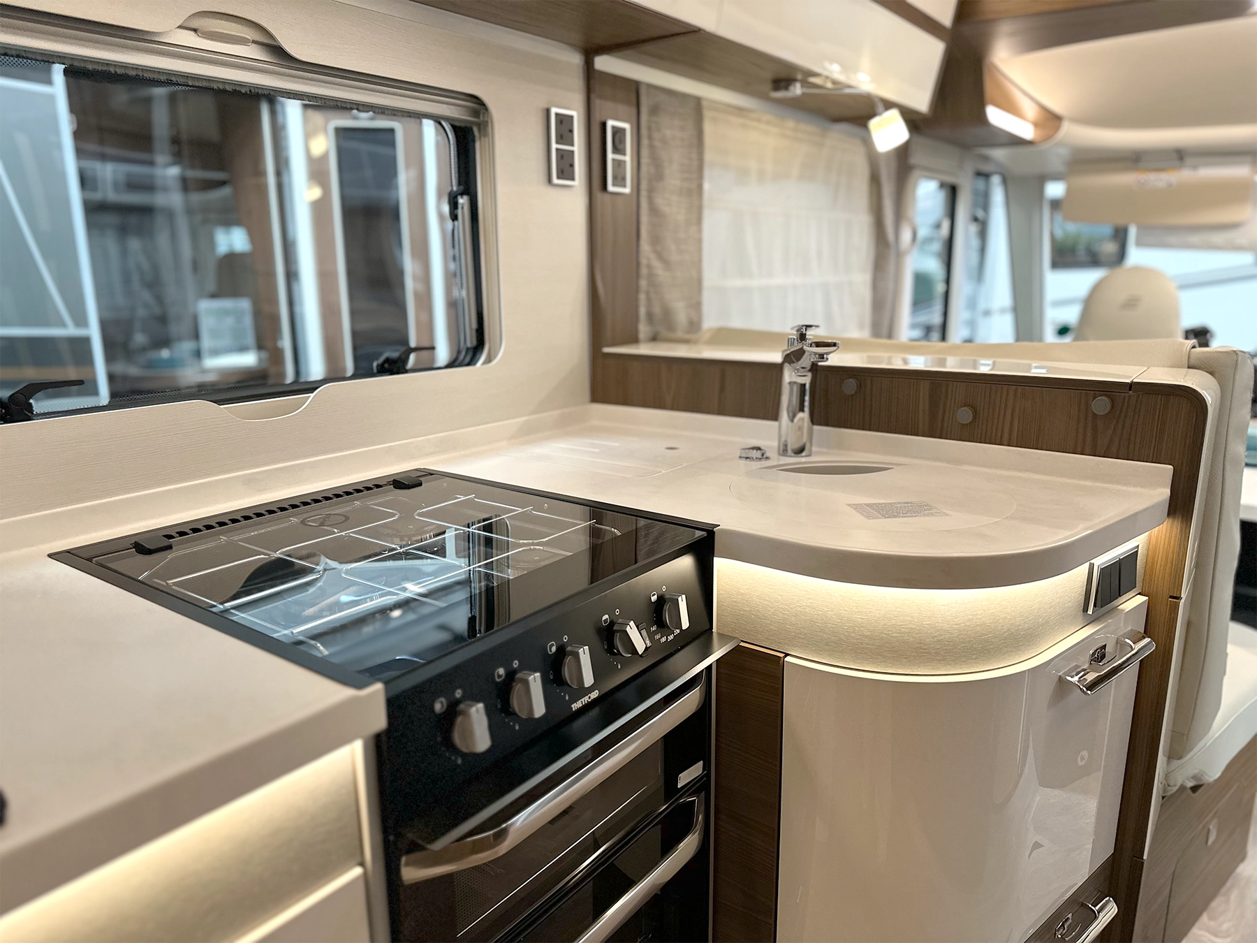 Hymer B-ML I 880 Motorhome Kitchen Worktop