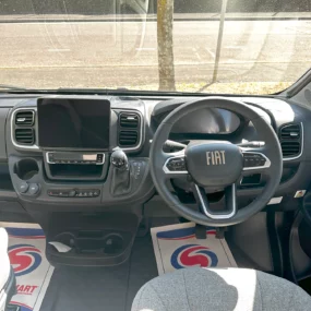 Hymer Free 600 Campus Pop Top Special Edition Campervan Steering Wheel & Head Unit