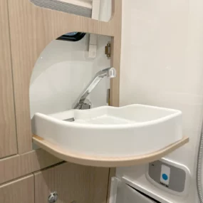 N102644 Malibu Genius 641 LE Bathroom Sink
