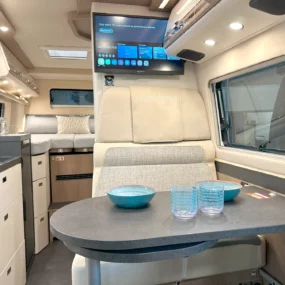 N102644 Malibu Genius 641 LE Interior