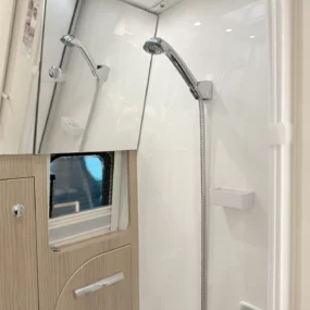 N102644 Malibu Genius 641 LE Shower Head