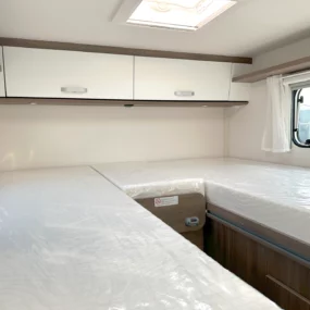 Carado V337 Pro Plus Motorhome 7105 - Bedroom Left
