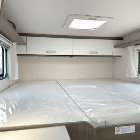 Carado V337 Pro Plus Motorhome 7105 - Bedroom Left Double