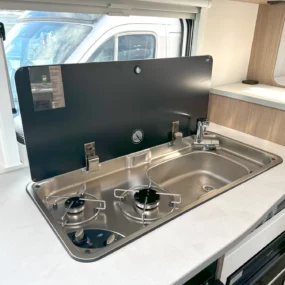 Carado V337 Pro Plus Motorhome 7105 - Kitchen Hob Sink