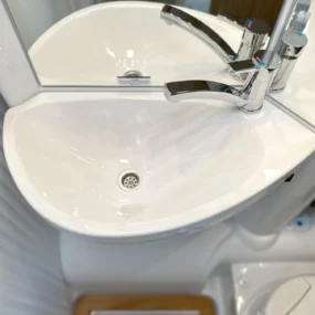 Carado V337 Pro Plus Motorhome 7105 - Washroom Sink