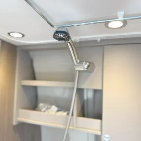 Carado CV540 Pro Pop-Top Thetford Shower