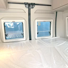 Carado CV540 Pro Pop-Top Transverse Rear Bed