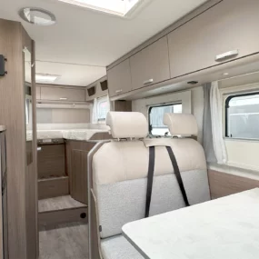 Carado T338 Pro + Interior