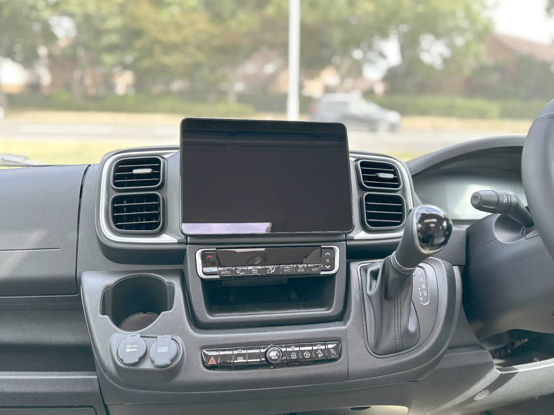 Carado T338 Pro + Multimedia