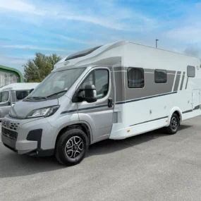 Carado T447 Pro + Exterior Front Left Side