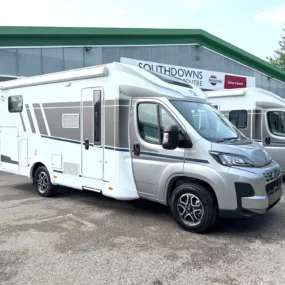 Carado T338 Pro Plus Motorhome - Exterior Front Right