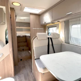 Carado T447 Pro Plus Motorhome 7103 - Interior