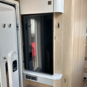Hymer B-MC T 600 Whiteline TV