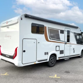 Burstner Lyseo I 727 Motorhome 2638 - Exterior Rear Right