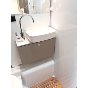 Carado T 338 Edition 24 Motorhome - Bathroom Basin