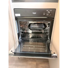 Carado T 338 Edition 24 Motorhome - Oven Open