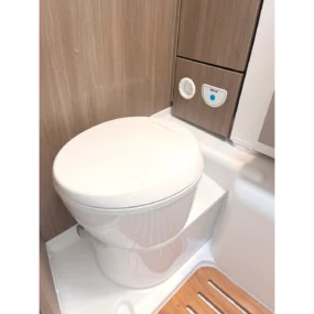 Carado T 338 Edition 24 Motorhome - Toilet