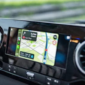 Hymer B-MC T 600 WhiteLine Motorhome - Cab Media Centre