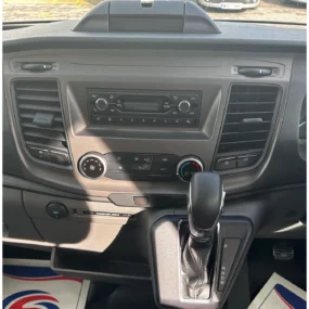 Carado T 338 Edition 24 Motorhome - Cab Centre Console