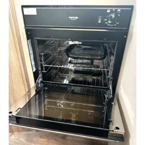Carado T 338 Edition 24 Motorhome - Kitchen Oven