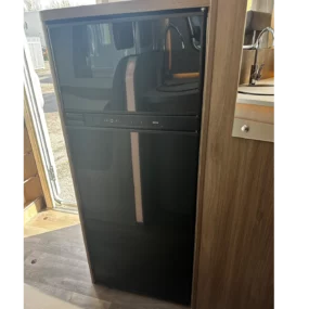 Carado T 338 Edition 24 Motorhome - Kitchen Fridge Freezer
