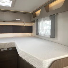 Carado T 338 Edition 24 Motorhome - Bedroom Bed Right
