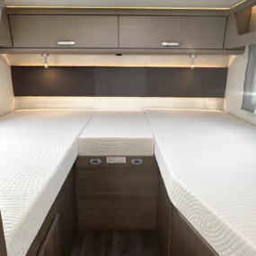 Carado T 338 Edition 24 Motorhome - Bedroom Beds