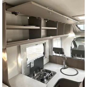 Carado T 338 Edition 24 Motorhome - Kitchen Storage