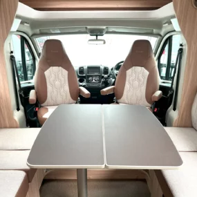 Burstner Limited T 727 G Limited Lounge