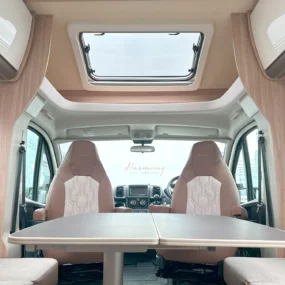 Burstner Limited T 727 G Limited Skylight