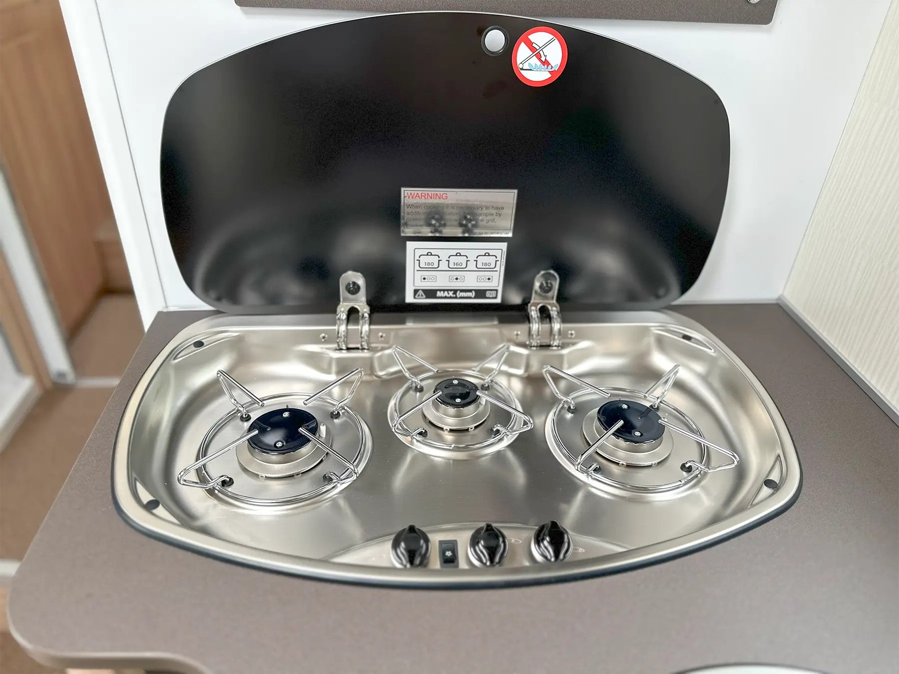 Burstner Limited T 727 G Limited Three Gas Hob Burner