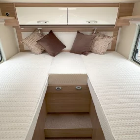 Burstner Limited T 727 G Twin Single Beds