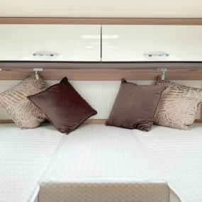 Burstner Limited T 727 G Twin Single Beds