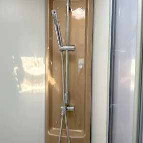 Burstner Lyseo I 727 G Harmony Line Motorhome - Shower