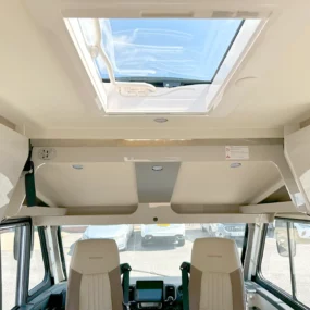 Burstner Lyseo I 727 G Harmony Line Motorhome - Skylight Lounge