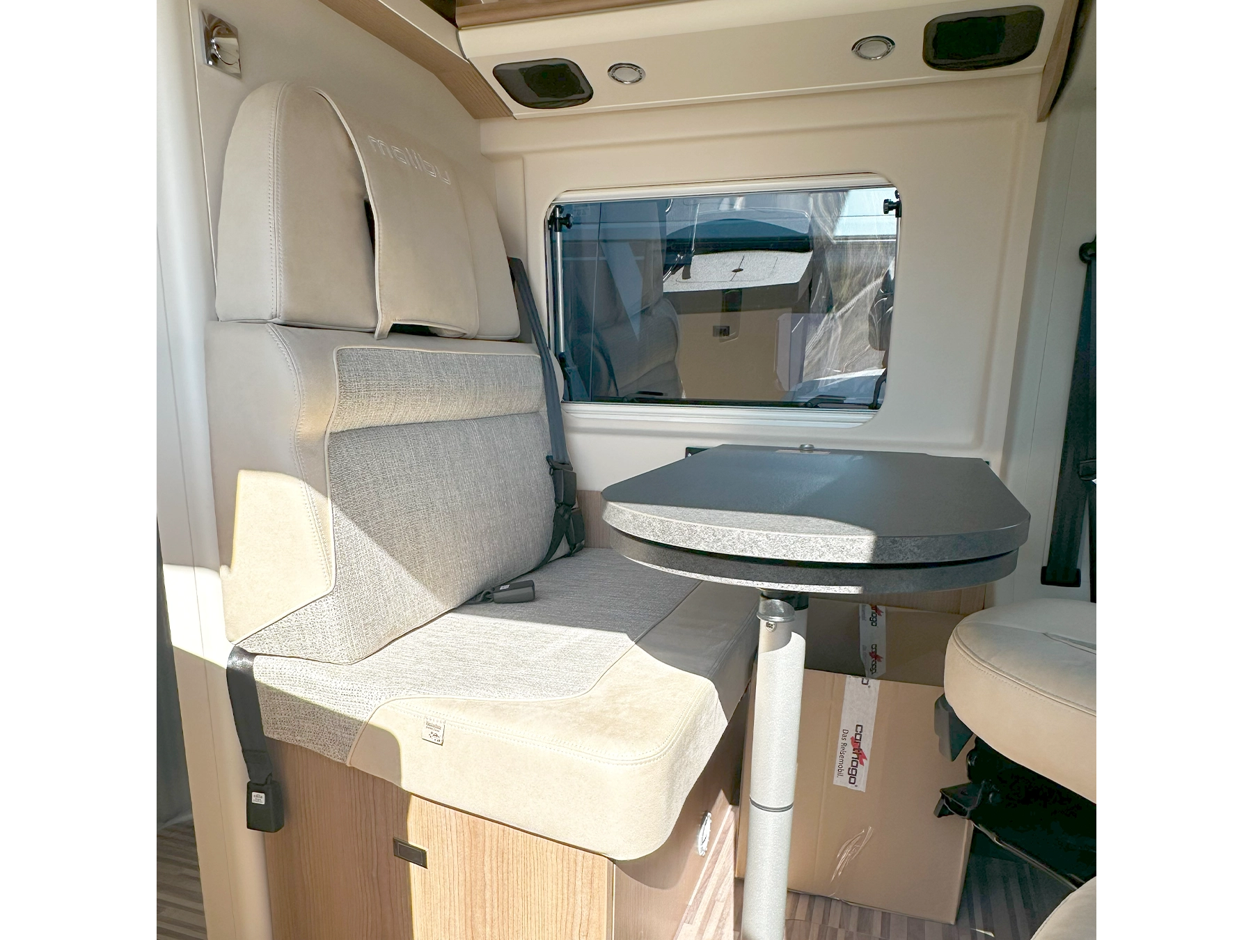 Malibu 540 DB Compact Pop Top Campervan Lounge Area Table