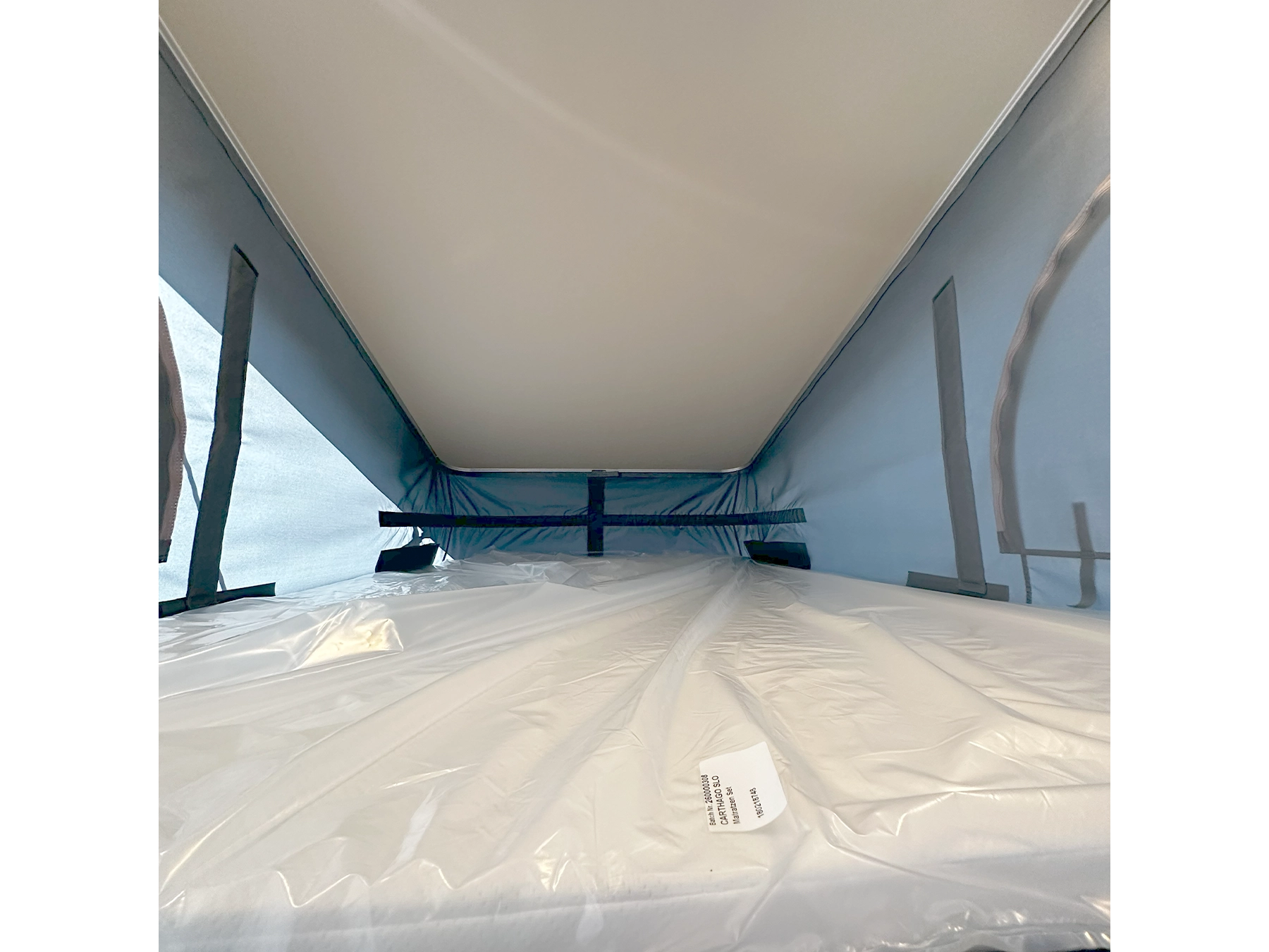 Malibu 540 DB Compact Pop Top Campervan Sleeping Roof