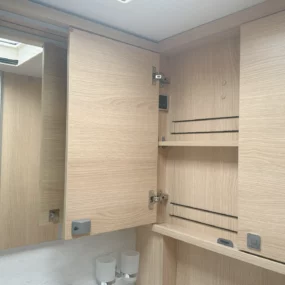 Hymer B-MC T 600 Whiteline Bathroom Cabinet