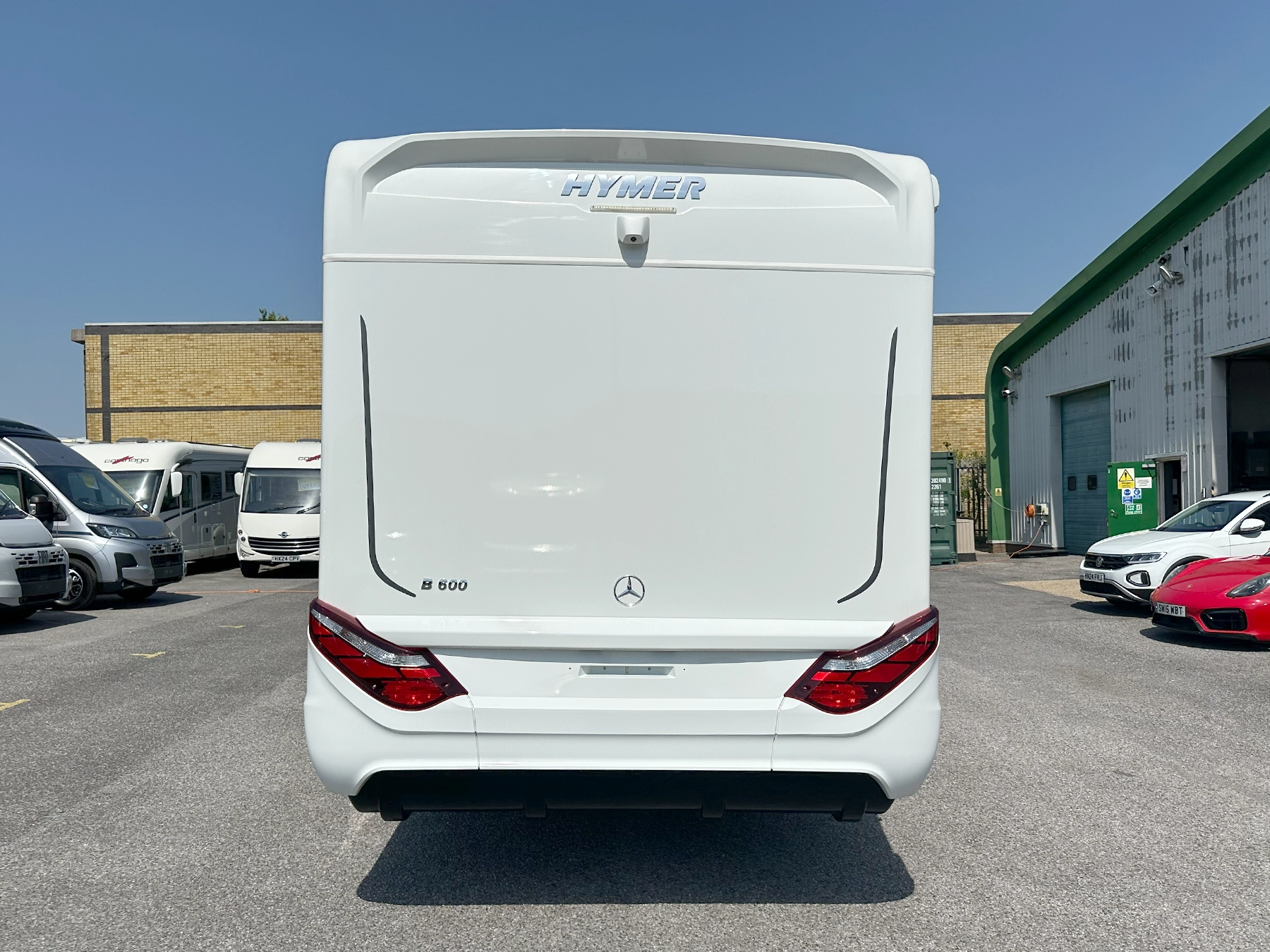 Hymer B-MC T 600 Whiteline Exterior Rear