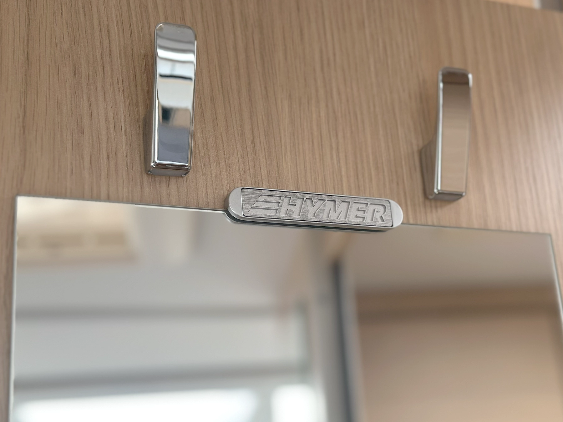 Hymer B-MC T 600 Whiteline Hymer Logo