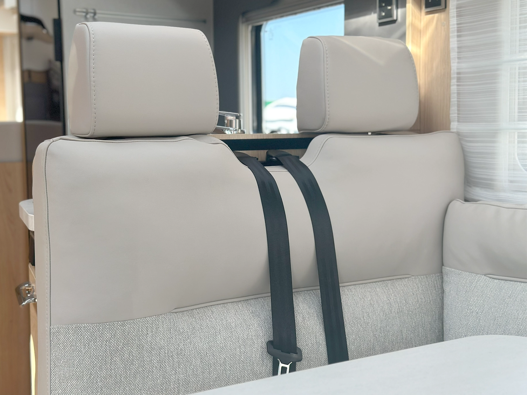 Hymer B-MC T 600 Whiteline Lounge Seat Fabric