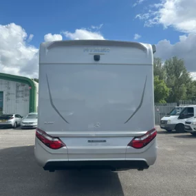 Hymer B-MC I 680 Exterior Rear