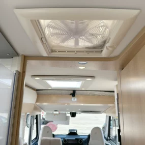 Hymer B-MC I 680 Fan