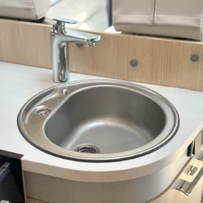 Hymer B-MC I 680 Kitchen Sink